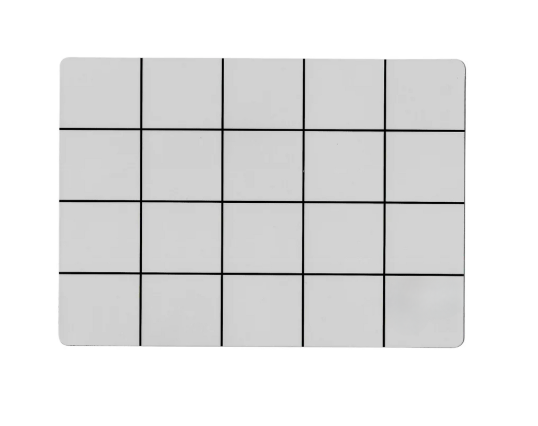 Magnetic mat/pad for screw organisation